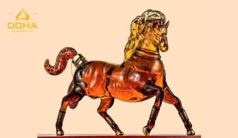 LONG MÃ CÁT TƯỜNG